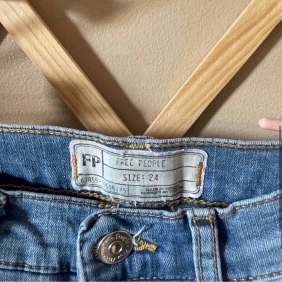 Free people high waisted distressed skinny jeans - Picture 8 of 8